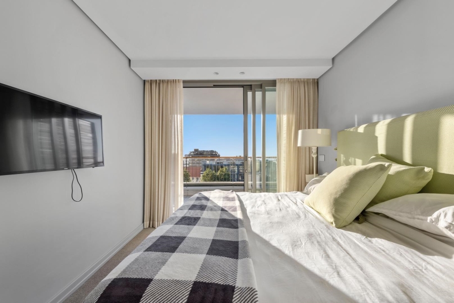 3 Bedroom Property for Sale in Sea Point Western Cape